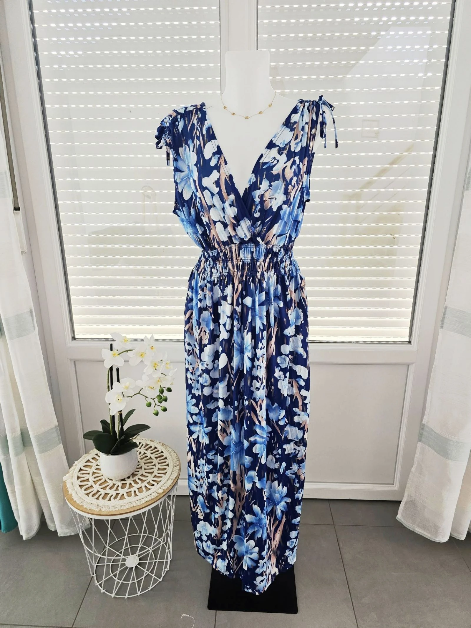 Robe magique marine beige ciel dorée 